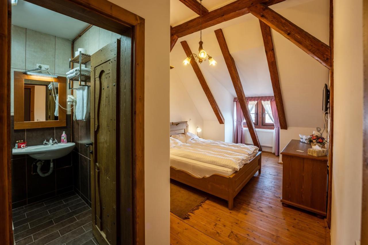 Casa Kroner Сигишоара Экстерьер фото